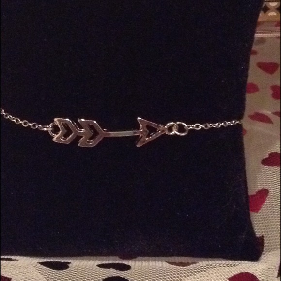 True Romance Gift Purse+Arrow Bracelet - Picture 3 of 4