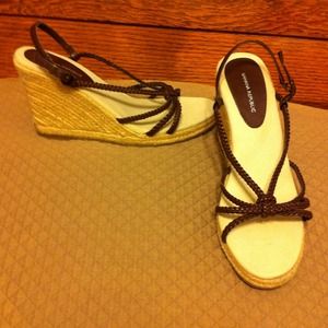 Banana Republic Brown Leather Strappy Wedges