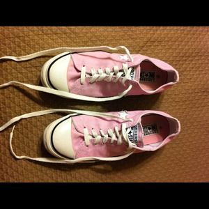 Converse One Star shoe