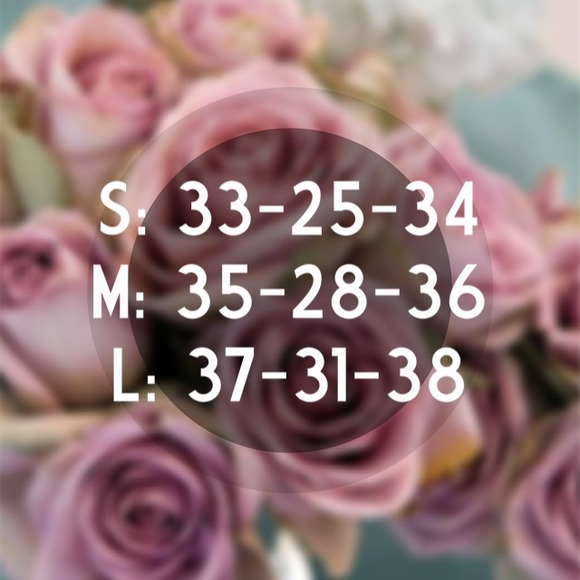 Diana dress (sold) - Picture 4 of 4