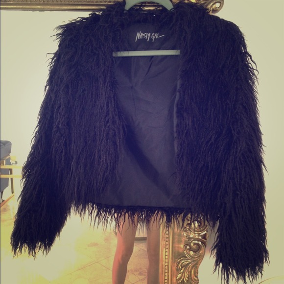 Nasty Gal faux feather jacket size S never worn!!!