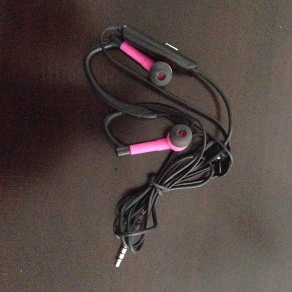 Earphones