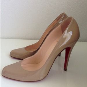 Christian Louboutin heels Us size 8 Euro size 39