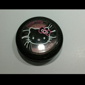Bundle for Lucylaw Hello Kitty & Too Faced Blushes
