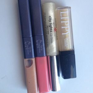 Lip glosses/stains