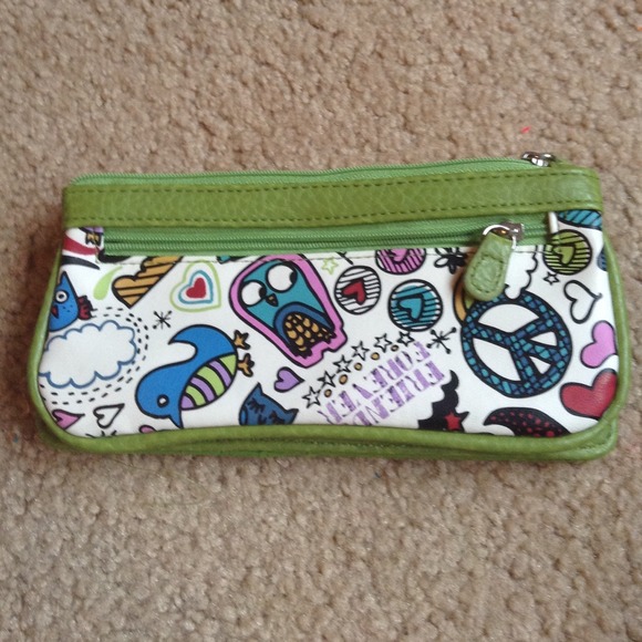 Green wallet