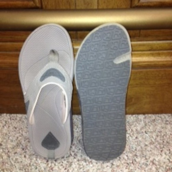 reef Shoes - Reef flip flops