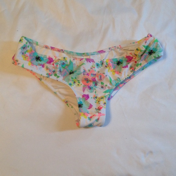VS floral cheeky hipkini bikini bottoms