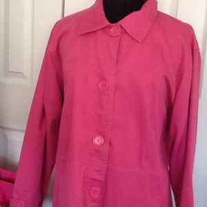 PLUS SIZE TRENCH COAT