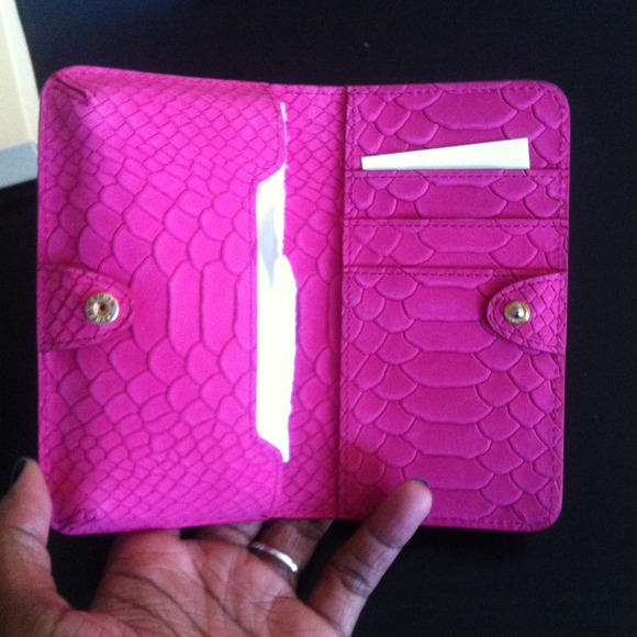 SOLD LOCALLY-Gigi New York Wallet-Phone Case - Picture 3 of 4
