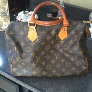LV purse (authentic) speedy bag.