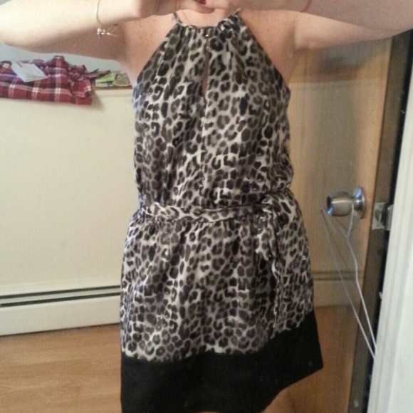 Bundled HP 1/18/2014 Express dress - Picture 2 of 4