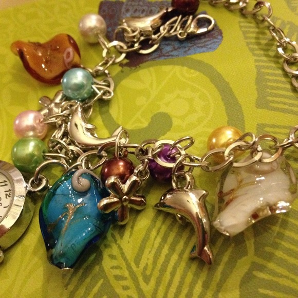 Charm bracelet watch - Picture 3 of 6