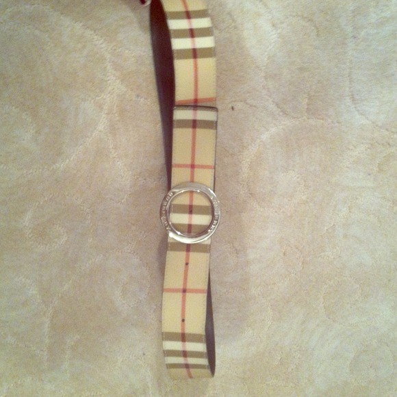 Burberry belt