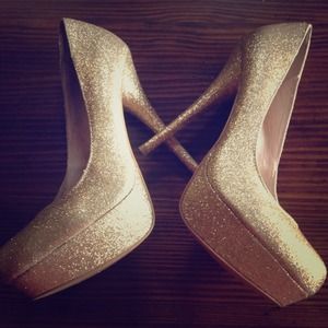 Gold Glitter Steve Madden Platform Pumps