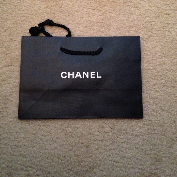 Chanel shopping bag