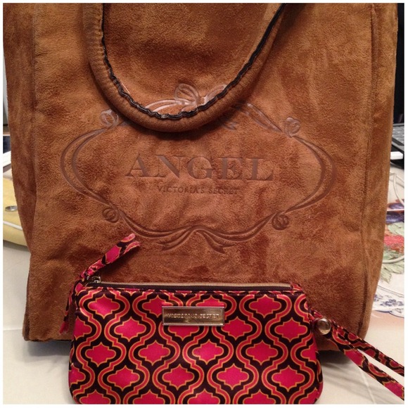 Victoria's Secret bag & wristlet bundle