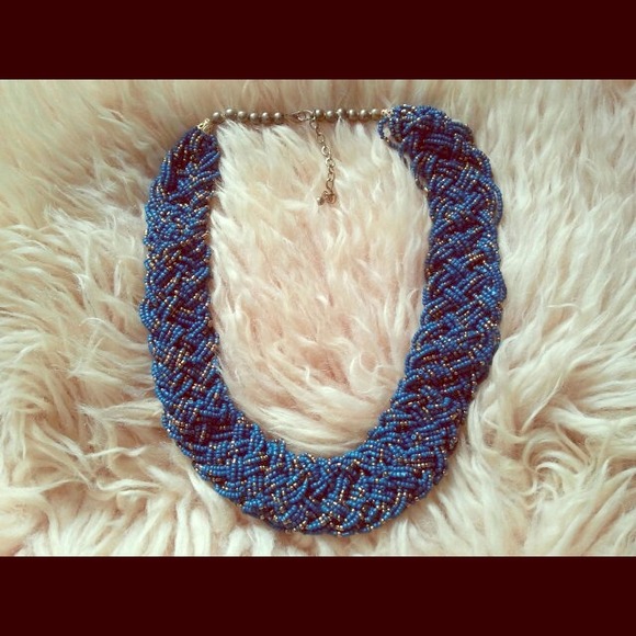 Anthropologie Jewelry - Anthropologie chunky necklace