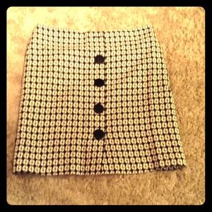 Isaac Mizrahi black/white plaid skirt