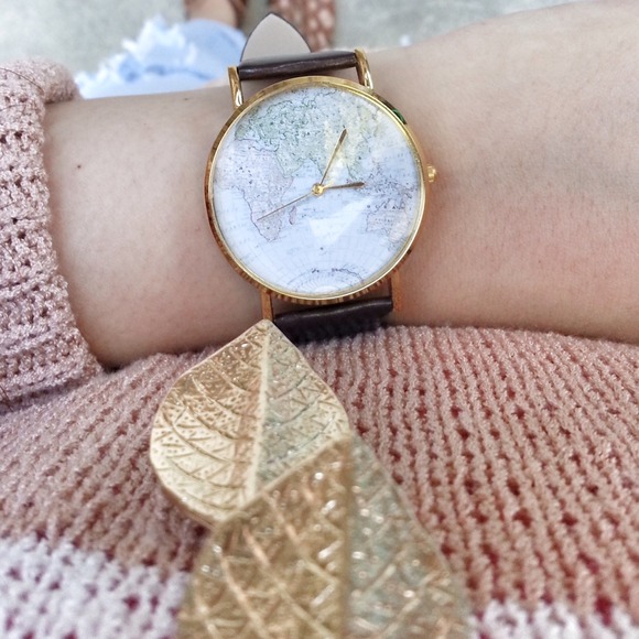 Accessories - NEW Around The World Map Watch - Brown