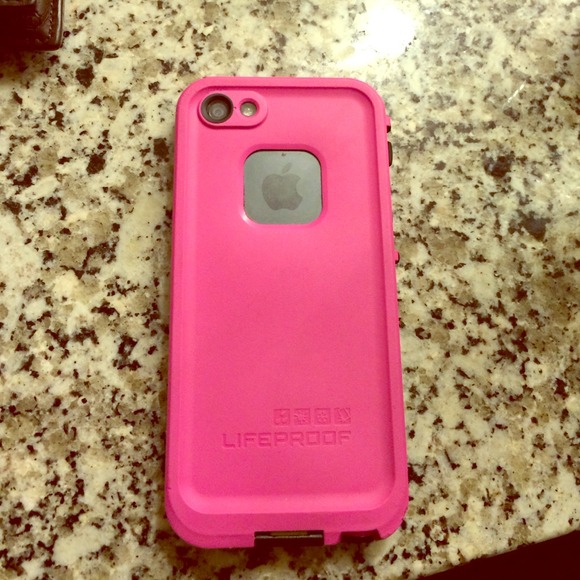 iPhone 5 pink lifeproof case