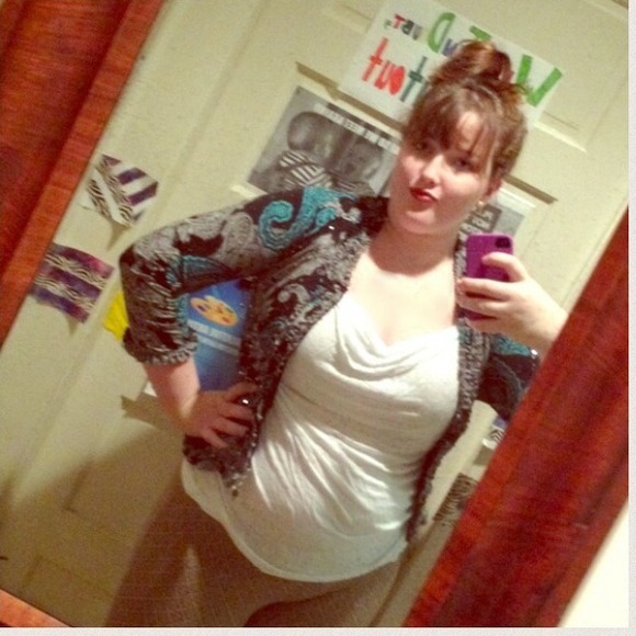 Chic paisley printed jacket with sequins!