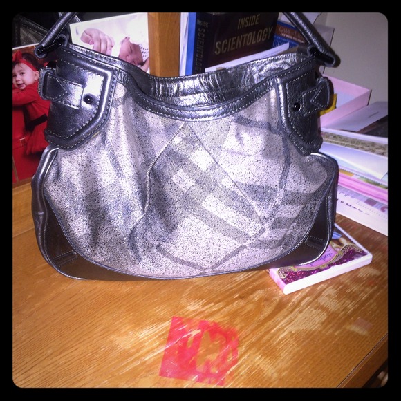 My new Burberry ❤️❤️❤️❤️love it!!!!