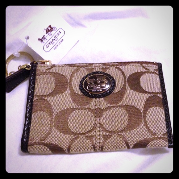 Coach wallet
