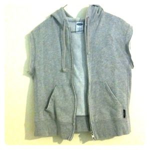 Sleeveless grey jacket