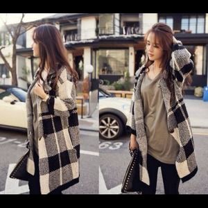 ❗️SALE❗️Double Breasted Checked Knit Coat