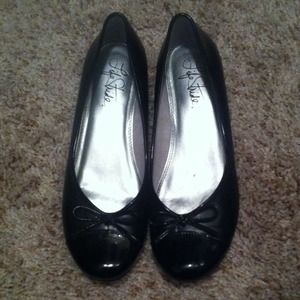 Solid black flats