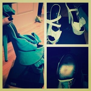 SOLD!!!!! Guiseppe zanotti blue sandal