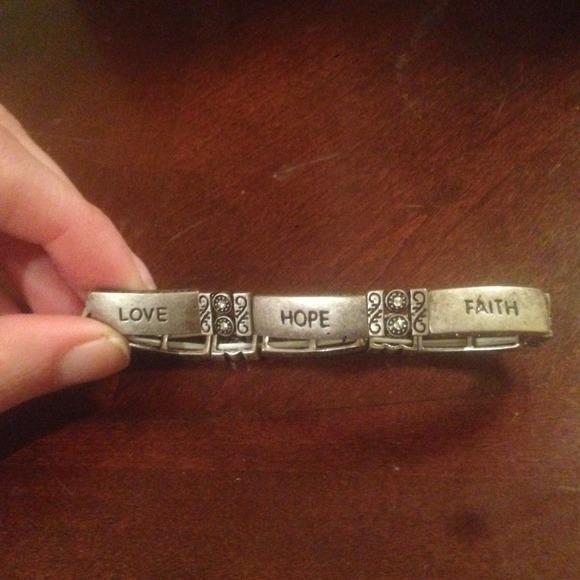 Metal Love Faith Hope bracelet