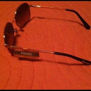 ✅REDUCED AGAIN! Aviators💛Lovely Fossil SunGlasses