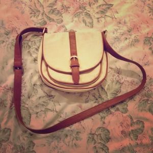 🚫SOLD🚫Cloth/Faux Leather bag with strap