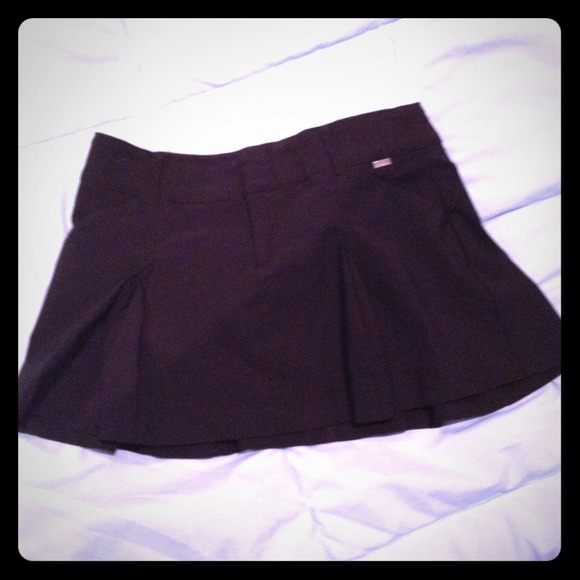 Guess skirt
