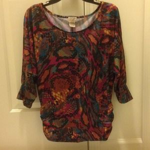 Bundle Beautiful top and Victoria bag.