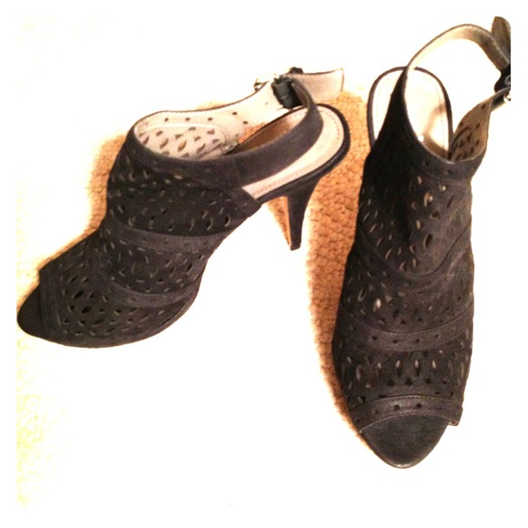 Vince Camuto Black Suede Platform Heels - New!
