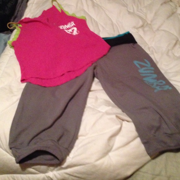Fold down waist Capri and waffle top