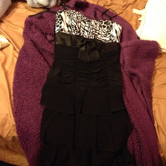 Black party dress