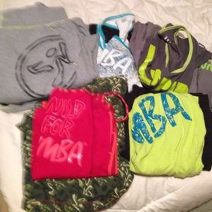 Bundle 5 Zumba outfits for @chamaka82