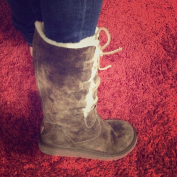 ❌❌SOLD❌❌ UGG Chocolate Brown size 7