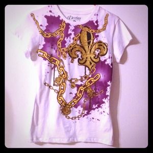 Dereon size XL shirt