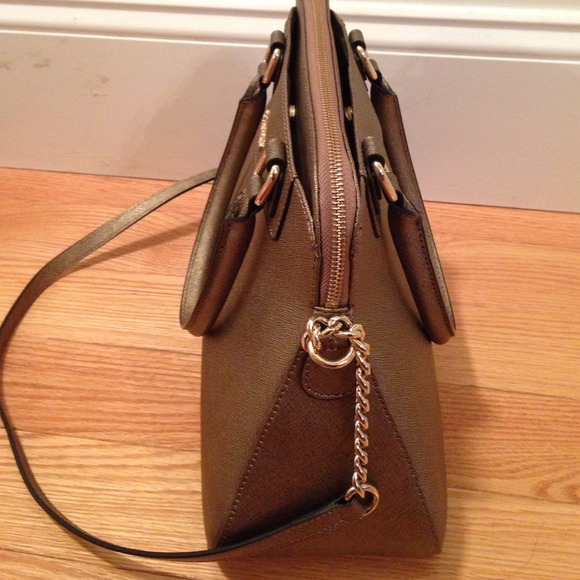 Calvin Klein Saffiano Bronze Metal leather Purse - Picture 2 of 5