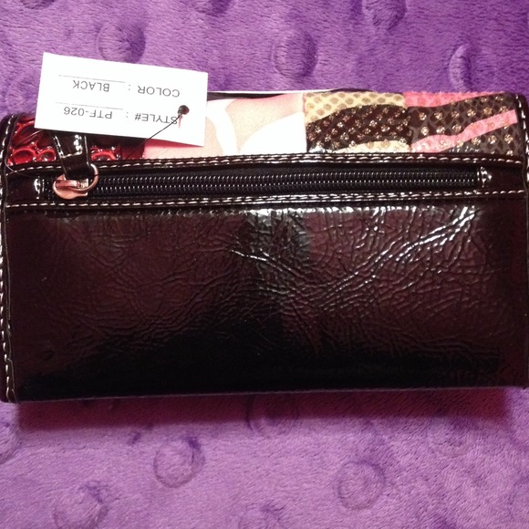 Wallet - Picture 3 of 3