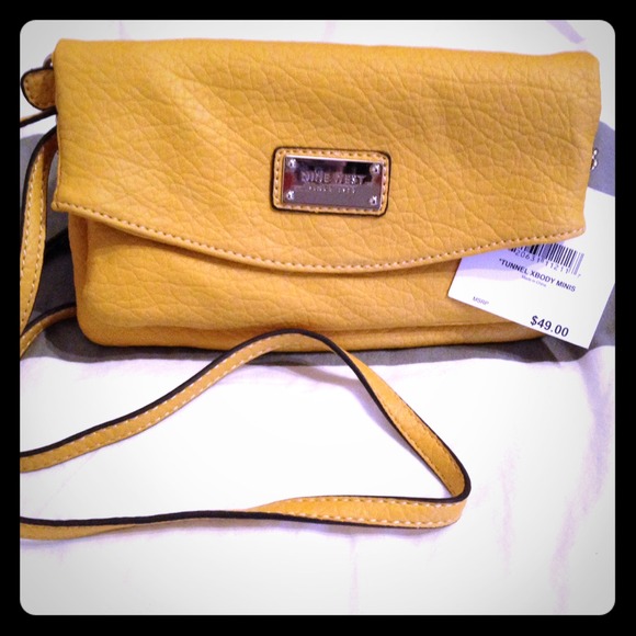 Nine West Tunnel Crossbody Mini - Yellow