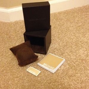 Michael Kors box