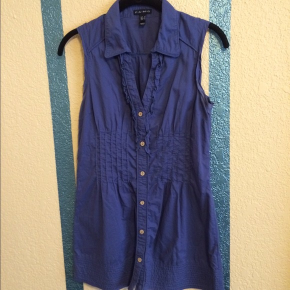 Decorated Sleeveless Navy Button up