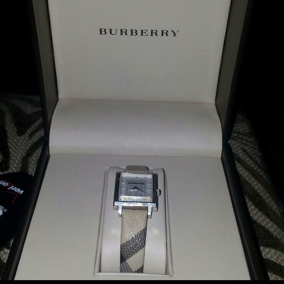 SOLD@@Authentic Burberry Watch