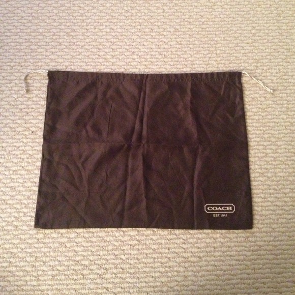 🚫BUNDLED🚫🎀COACH🎀 Small/Medium Brown Dust Bag